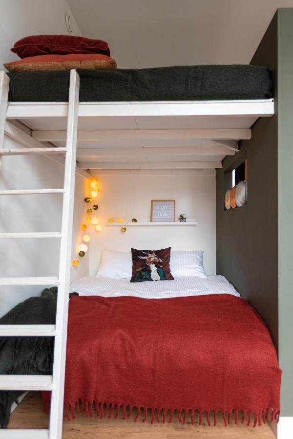 Cosy Nock ! Little Gem At City Center With Large Terrace ! Breda Exteriör bild
